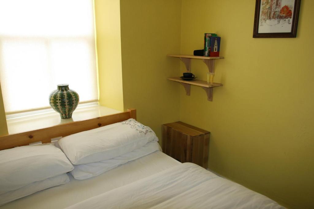 Kinlay House Hostel Cork Bilik gambar